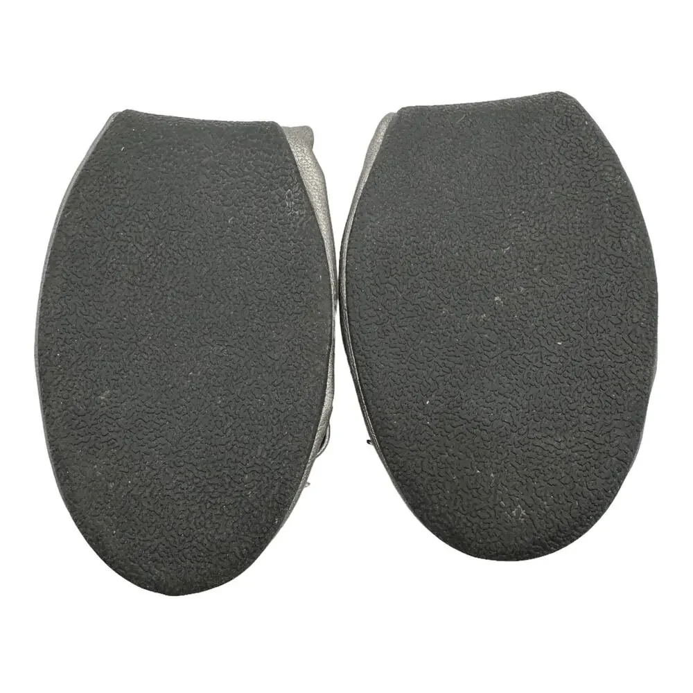 Sidekicks Heelin' Good Ballet Slippers for Emergency Relief - M / 7-8 - Silver